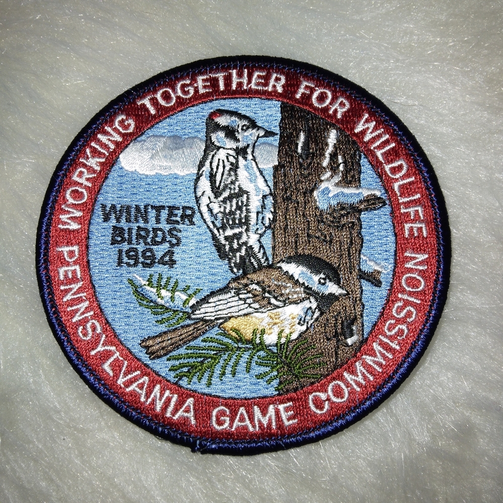 VINTAGE EMBROIDERED PATCH Pennsylvania Game Commission 1994 Winter Birds